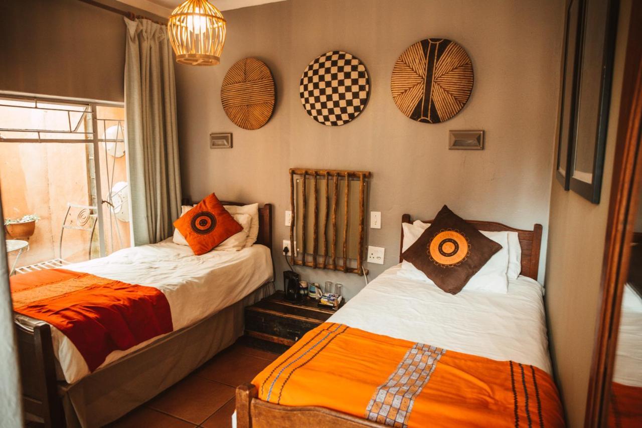 Amphitheatre Backpackers Hostel Ethels Drive